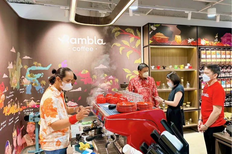 Zafee Store: Pengalaman Berbelanja yang Menyenangkan di Jantung Cilacap